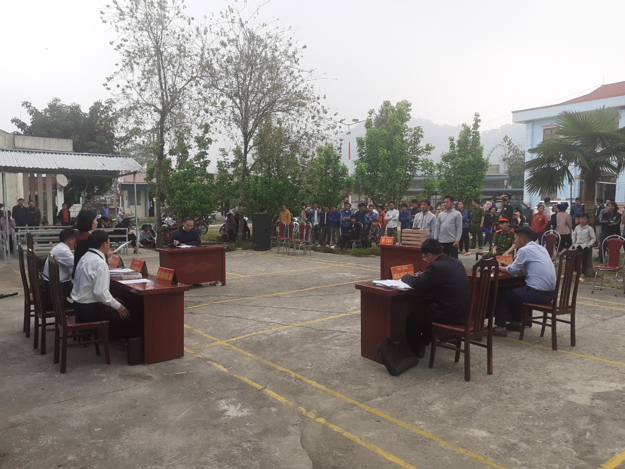 VKSND huyện Phong Thổ phối hợp cùng Tòa án nhân dân huyện Phong Thổ xét xử lưu động án hình sự tại xã Sì Lở Lầu