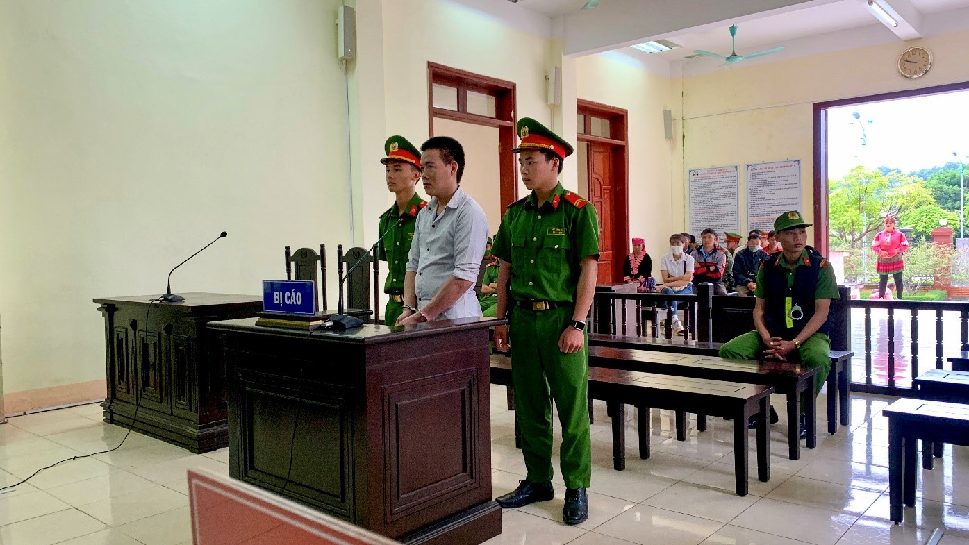 Tử hình đối tượng mua bán trái phép 20 bánh Heroine