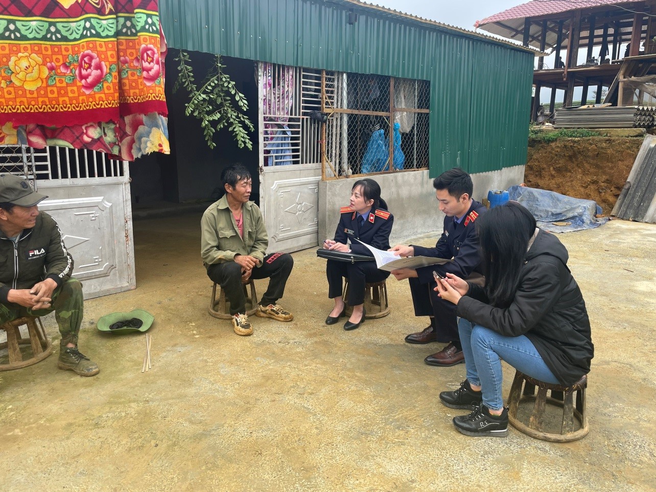 VKSND thành phố Lai Châu trực tiếp xác minh điều kiện thi hành án dân sự