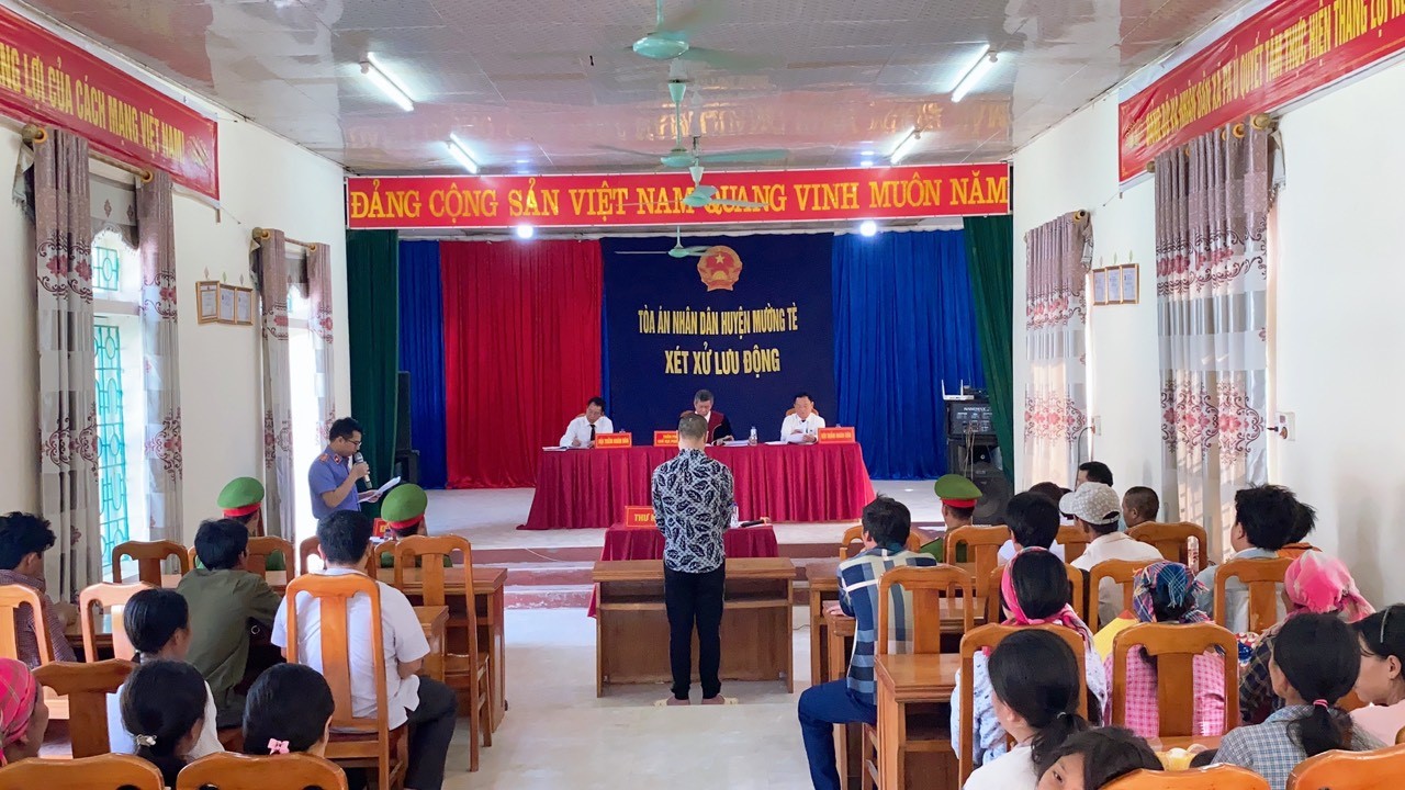 Tuyên truyền pháp luật thông qua phiên tòa xét xử lưu động