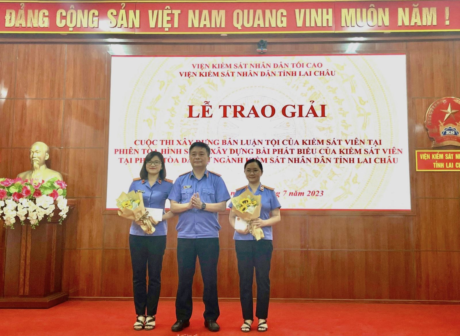 Trao giải Cuộc thi xây dựng Bản luận tội tại phiên toà hình sự và xây dựng Bài phát biểu của Kiểm sát viên tại phiên toà dân sự ngành Kiểm sát Lai Châu năm 2023