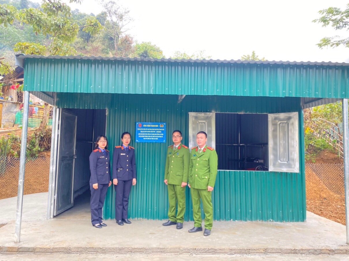 Công trình thanh niên "Bếp ăn cho em"