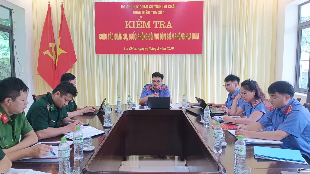 VKSND Khu vực 4 kiểm sát trực tiếp công tác bắt, tạm giữ hình sự và giải quyết nguồn tin về tội phạm tại Đồn Biên phòng Hua Bum