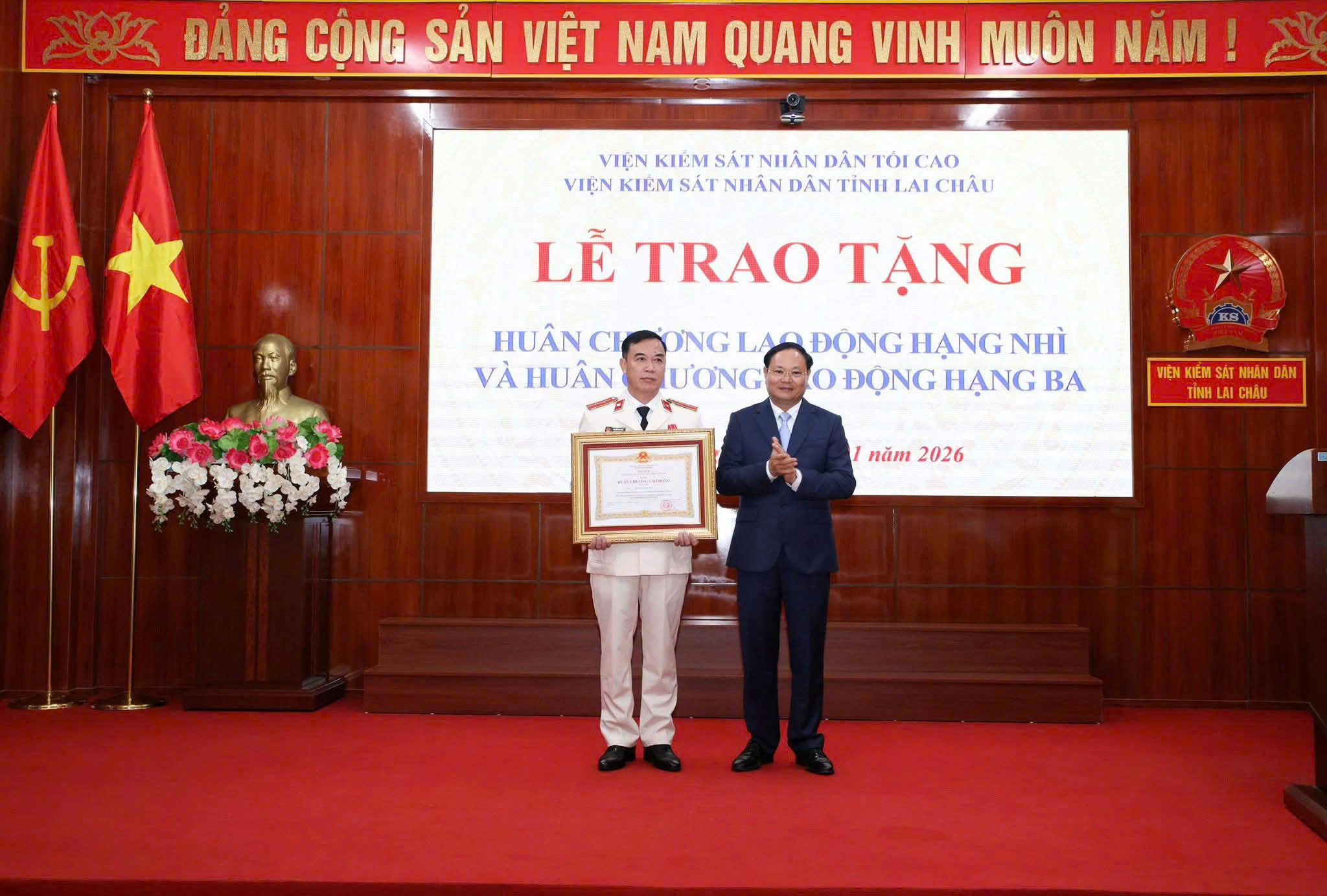 https://vksndlaichau.gov.vn/upload/files/image-20260115164052-2.jpeg