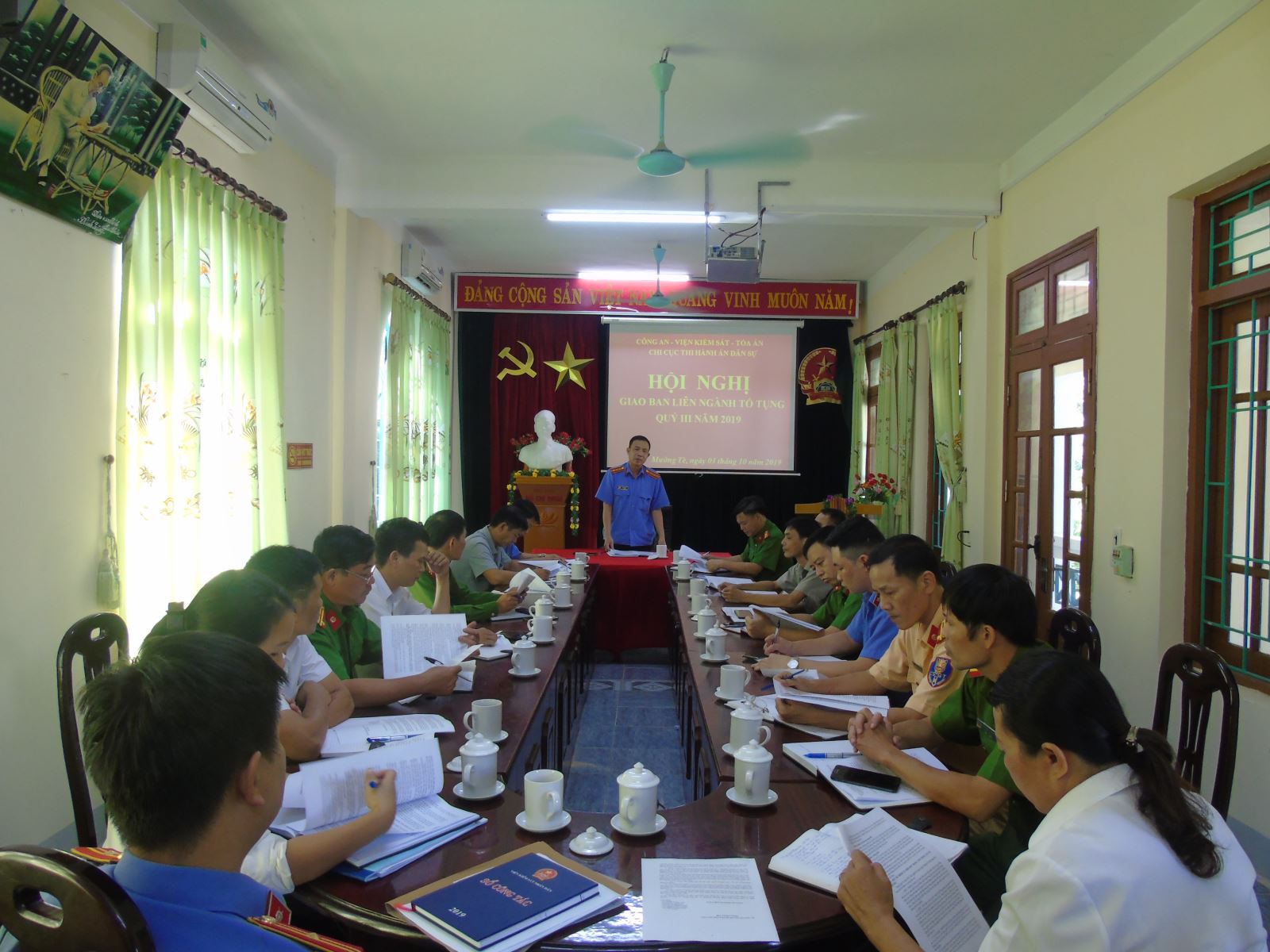 VKSND huyện Mường Tè (Lai Châu): Chủ trì tổ chức Hội nghị giao ban liên ngành tố tụng Quý III năm 2019