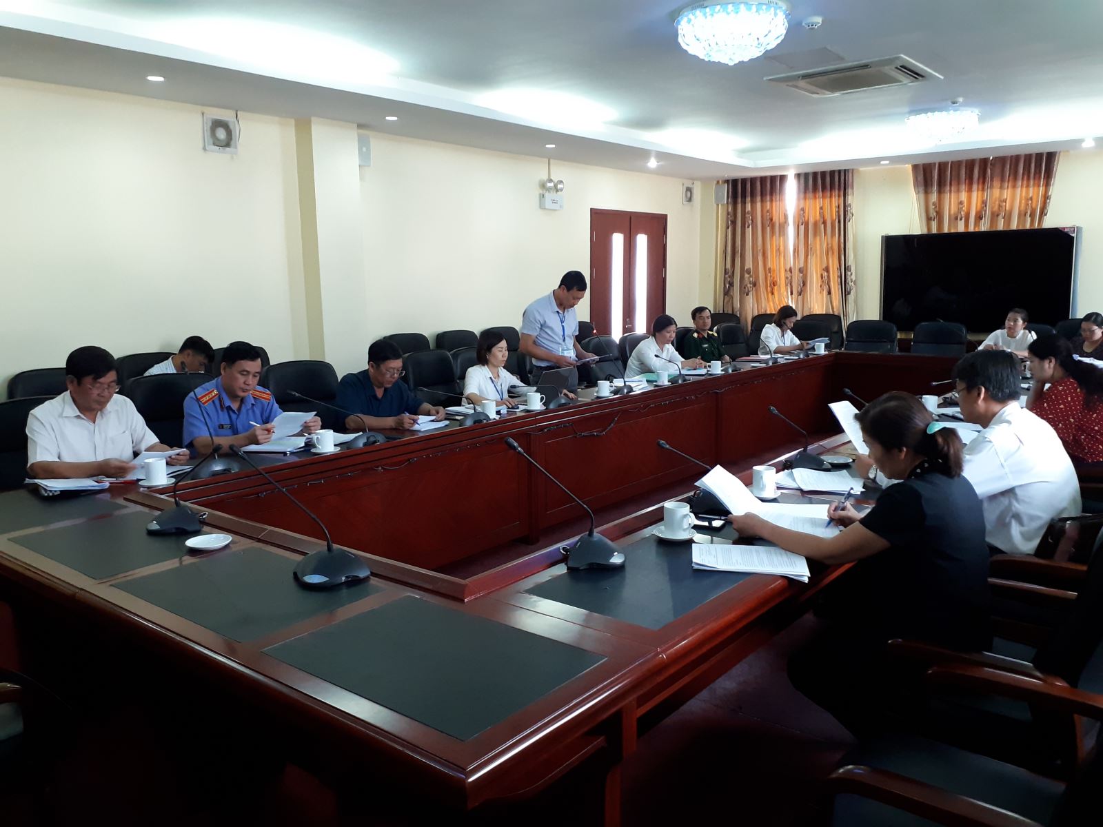 Đoàn kiểm tra số 02 tiến hành kiêm tra việc tuyên truyền phổ biên giáo dục pháp luật tại các sở Công thương và ban dân tộc tỉnh Lai Châu và UBND thanh phố Lai Châu.